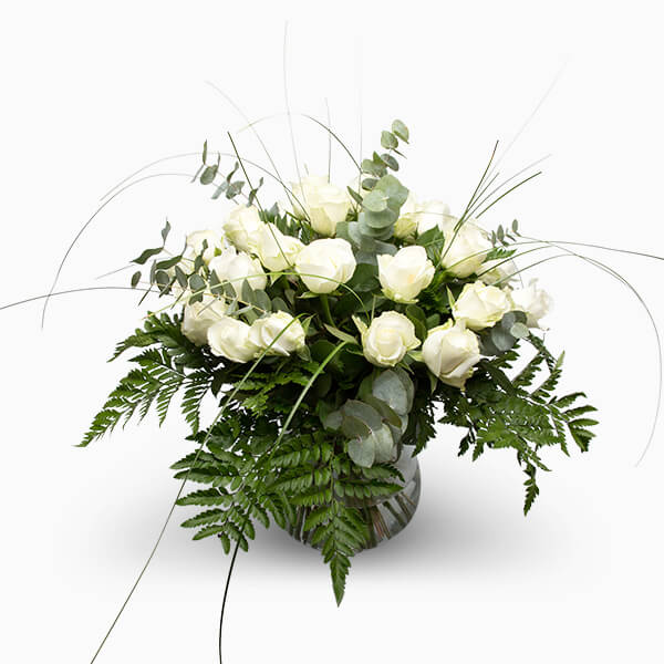 Billede af buket af hvide roser i varianten "Ekstravagant Buket"